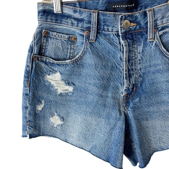 NWT Aero 90s High Rise Cut-Off 4" Jean Denim Shorts Sz 6 Raw Hem Button Fly - Picture 3 of 8